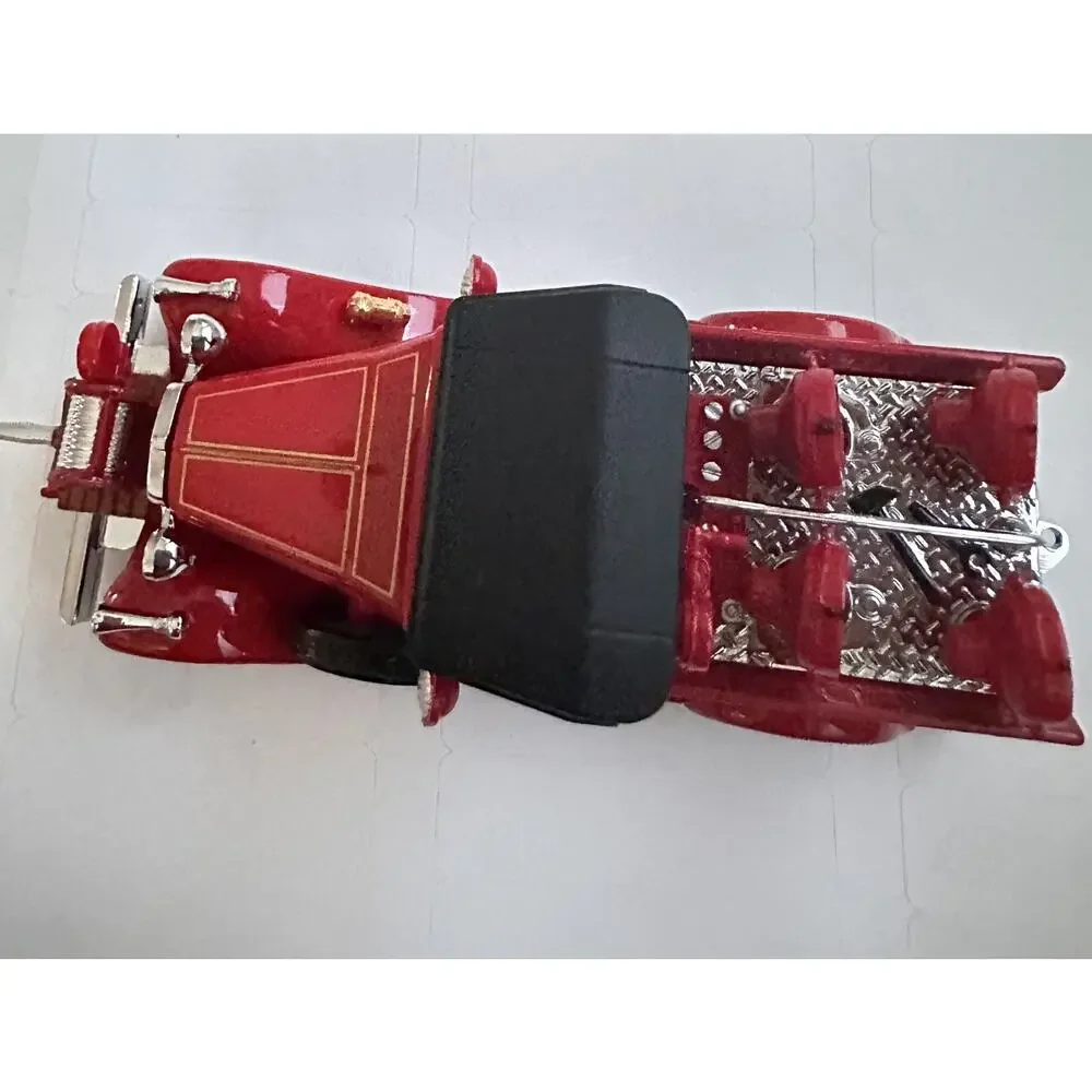 A23 Matchbox Yesteryear 1930 Ford Model A FDNY Battalion Fire Chief YFE12 New